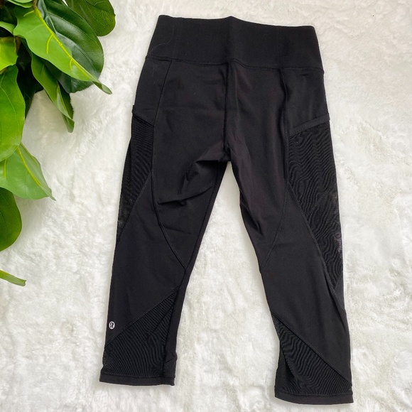 lululemon athletica Pants - Lululemon Cropped Mesh Side Pockets 8